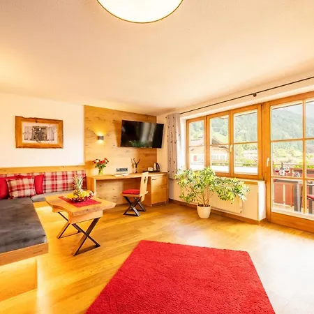 ホテル Familien- Und Wellnesshotel 