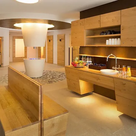 Hotel Familien- Und Wellnesshotel 