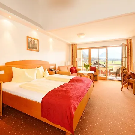 ホテル Familien- Und Wellnesshotel 